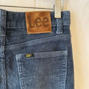 retro cozy LEE chords